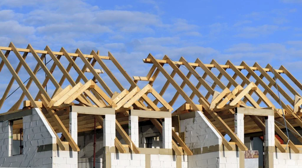 Les choses à faire et à ne pas faire en matière de construction non autorisée : Ce que vous devez savoir